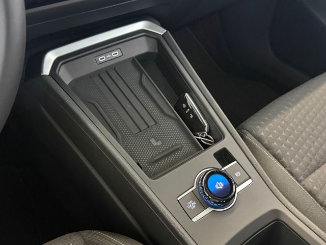 VOLKSWAGEN T-Roc usata, con Servosterzo