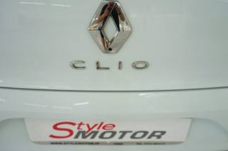 RENAULT Clio usata, con Sensore di luce