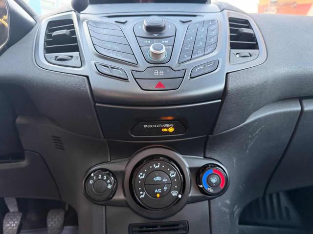 FORD Fiesta usata, con ESP