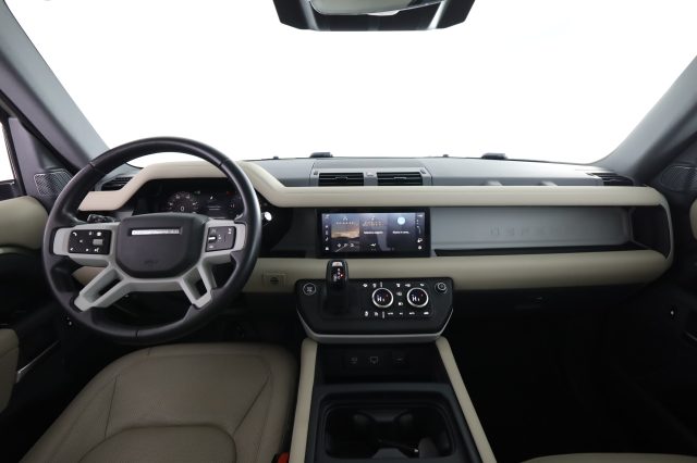 LAND ROVER Defender usata 9