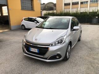 PEUGEOT 208 usata, con Airbag