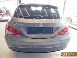 MERCEDES-BENZ CLA 180 usata, con Alzacristalli elettrici
