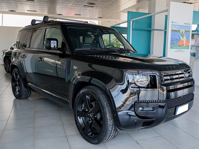 LAND ROVER Defender usata, con Fendinebbia