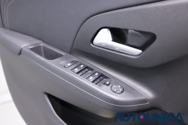 OPEL Corsa usata, con Isofix