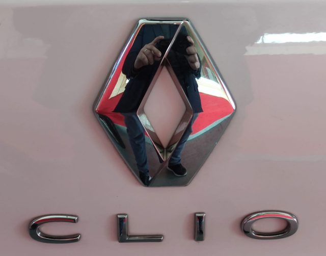 RENAULT Clio usata, con Controllo vocale