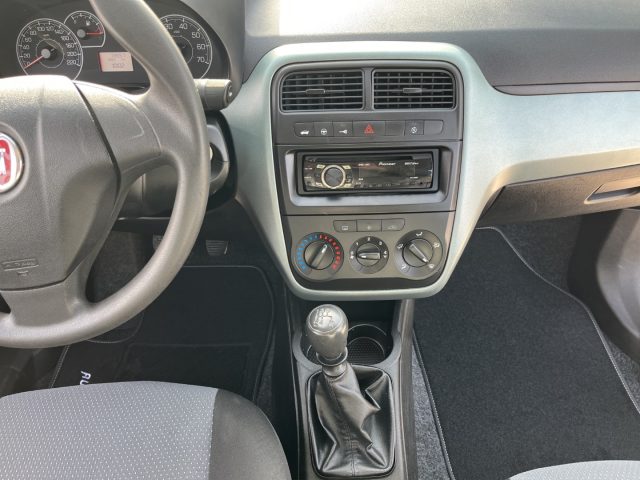 FIAT Grande Punto usata 12