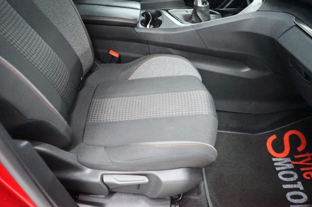 PEUGEOT 3008 usata 36