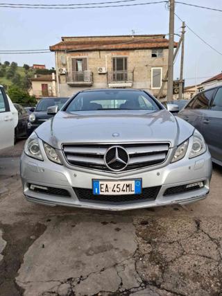 MERCEDES-BENZ E 250 CDI Coupé BlueEFFICIENCY Avantgarde