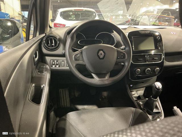 RENAULT Clio usata, con Autoradio