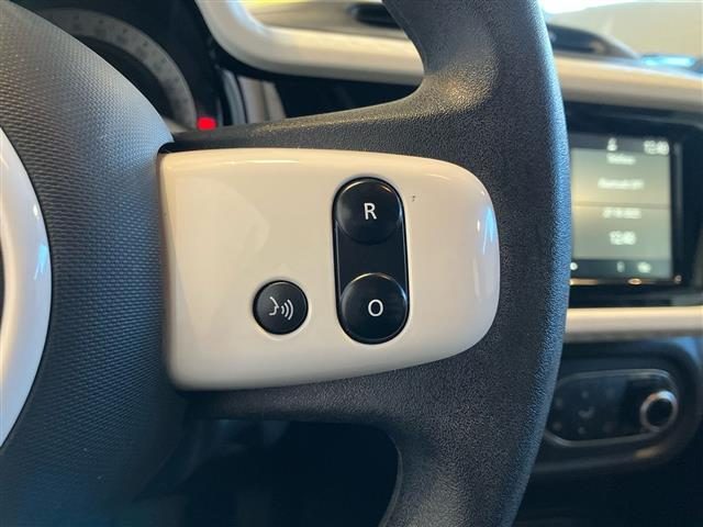 RENAULT Twingo usata 17