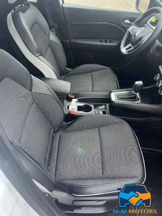 RENAULT Captur usata, con Telecamera per parcheggio assistito