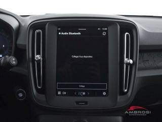 VOLVO XC40 usata 13