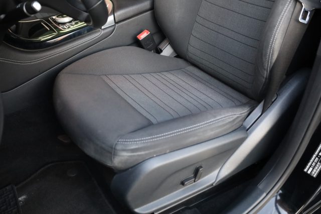 MERCEDES-BENZ GLC 220 usata 53