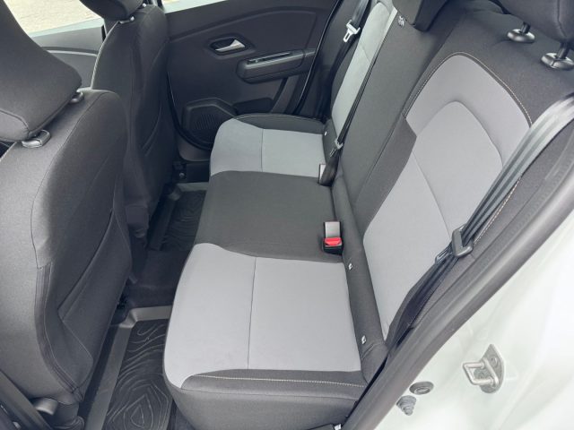DACIA Sandero usata, con Touch screen