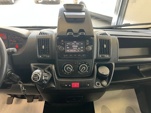 OPEL Movano usata, con Autoradio digitale