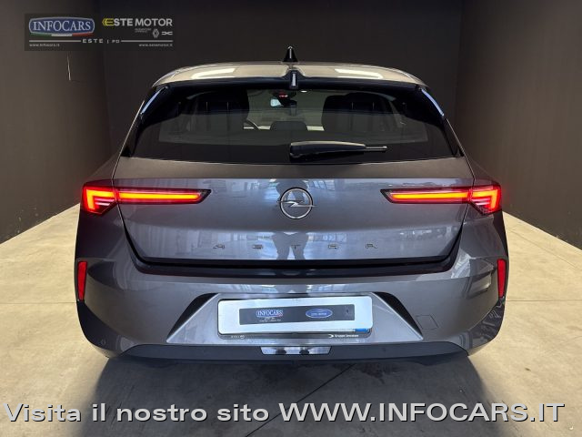OPEL Astra usata, con Leve al volante