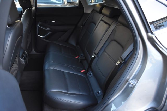 JAGUAR E-Pace usata, con Sistema di navigazione