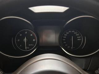 ALFA ROMEO Stelvio usata, con Volante in pelle