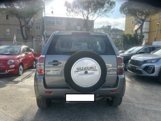 SUZUKI Grand Vitara usata, con Autoradio