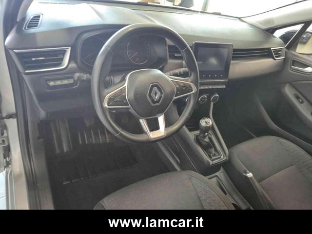 RENAULT Clio usata, con Luci diurne LED
