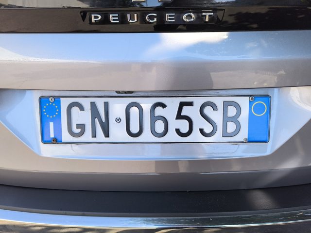 PEUGEOT 3008 usata, con Sensore di luce
