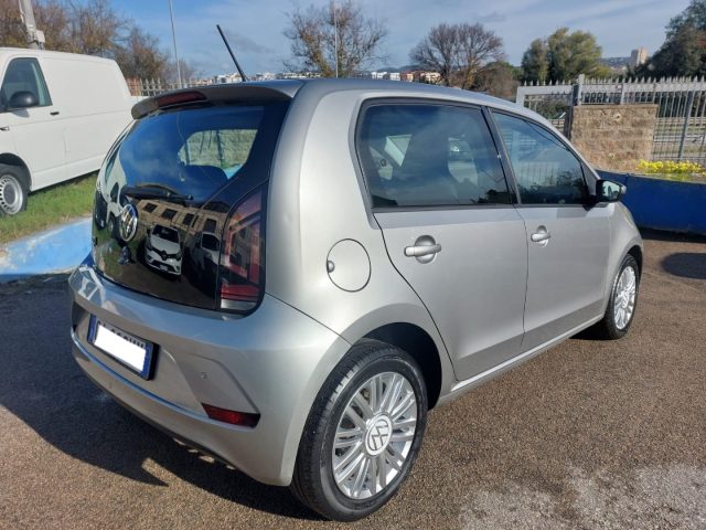 VOLKSWAGEN up! usata 5