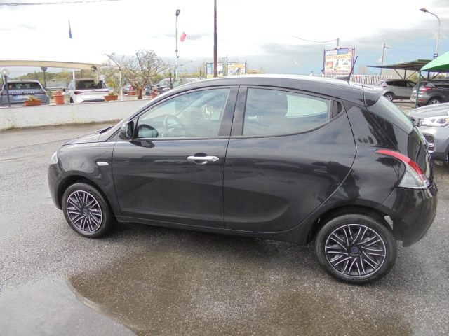 LANCIA Ypsilon usata, con Servosterzo