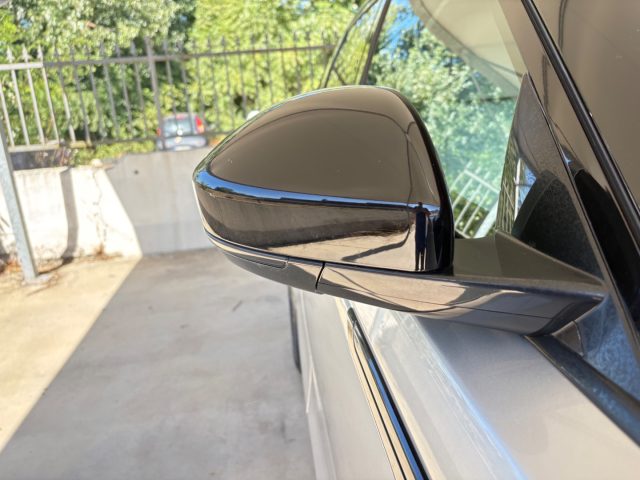 LAND ROVER Range Rover Velar usata, con Tettuccio apribile