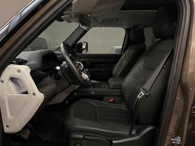 LAND ROVER Defender usata, con Autoradio