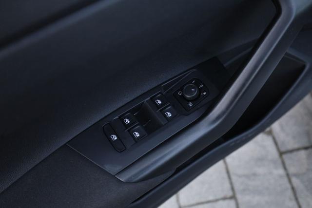 VOLKSWAGEN Taigo usata, con Monitoraggio pressione pneumatici