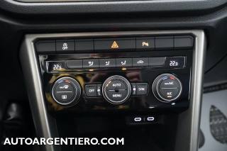 VOLKSWAGEN T-Roc usata, con Controllo automatico clima