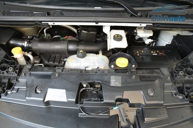 RENAULT Trafic usata 17