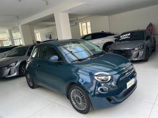 FIAT 500e usata, con Autoradio