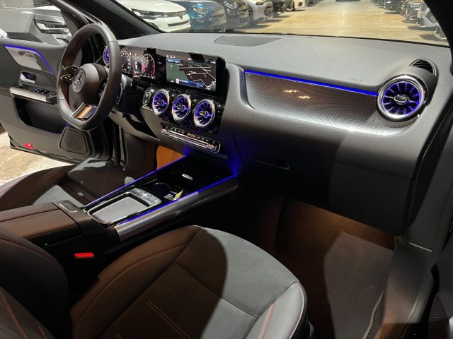 MERCEDES-BENZ B 200 usata, con Volante in pelle