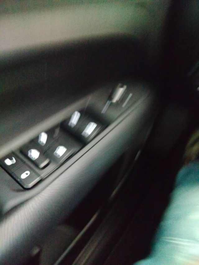 JEEP Compass usata, con Telecamera per parcheggio assistito