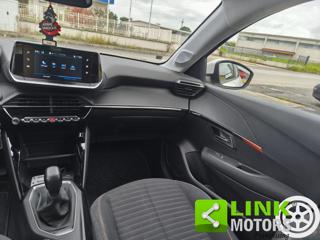 PEUGEOT 208 usata, con Sedile posteriore sdoppiato