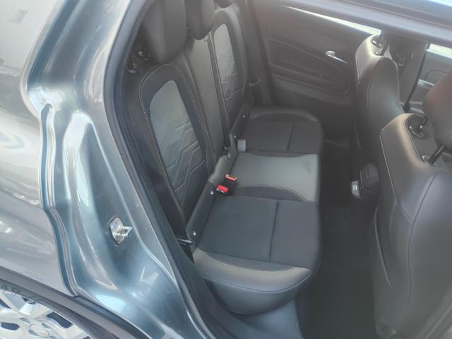 JEEP Avenger usata, con Sedile posteriore sdoppiato