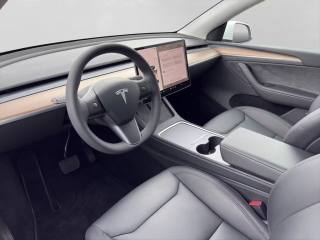 TESLA Model Y usata, con Controllo automatico clima