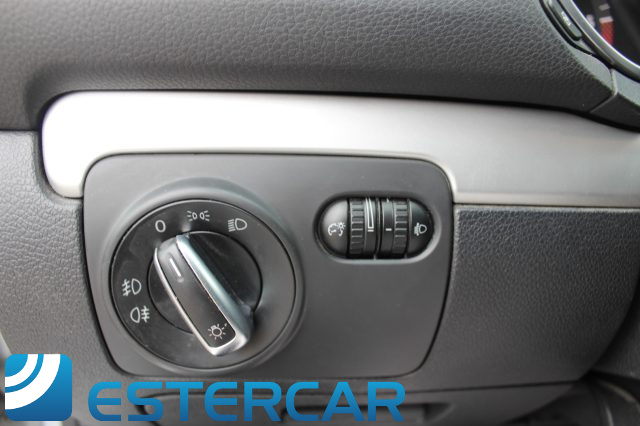 VOLKSWAGEN Golf usata, con Lettore CD