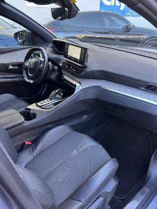 PEUGEOT 3008 usata, con Cerchi in lega