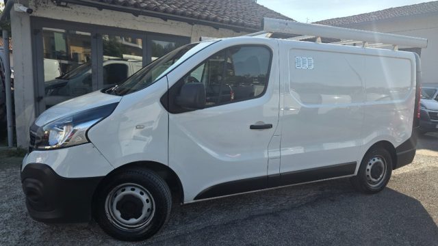 RENAULT Trafic usata, con Alzacristalli elettrici