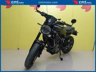 HUSQVARNA Svartpilen 401 usata 1