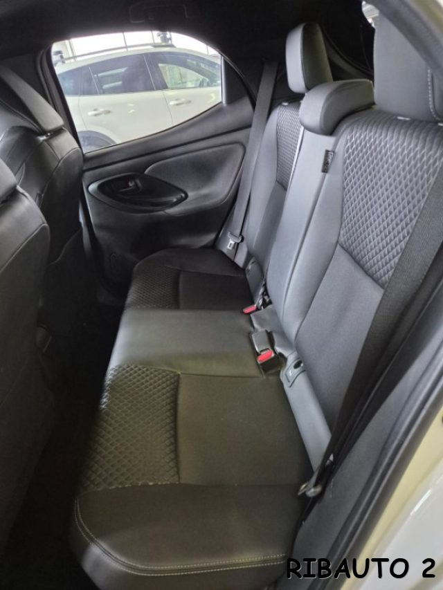 TOYOTA Yaris usata, con Vivavoce