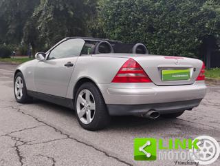 MERCEDES-BENZ SLK 200 usata, con Chiusura centralizzata
