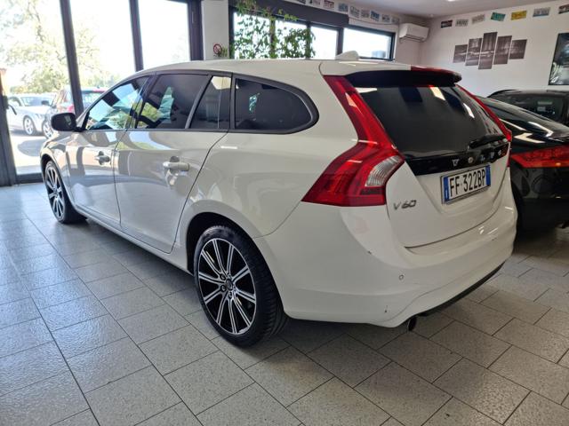 VOLVO V60 usata, con Autoradio