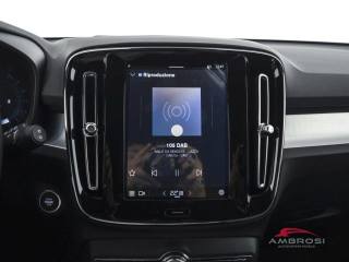 VOLVO XC40 usata 12