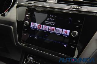 VOLKSWAGEN Touran usata, con Vivavoce