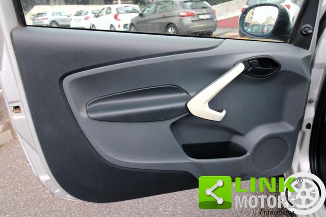 FORD Ka+ usata, con Chiusura centralizzata