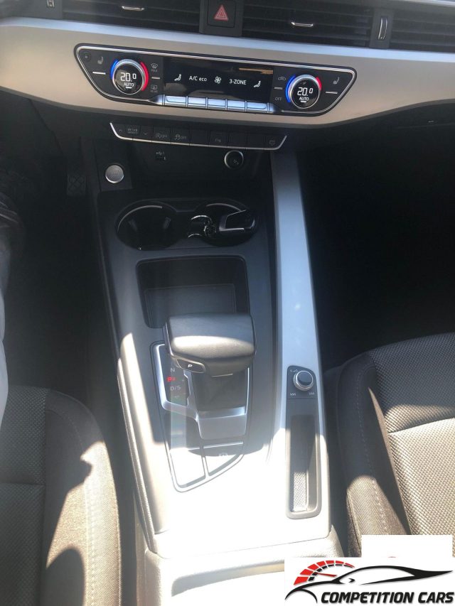 AUDI A4 usata, con Sedile posteriore sdoppiato