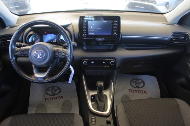 TOYOTA Yaris usata, con Fendinebbia